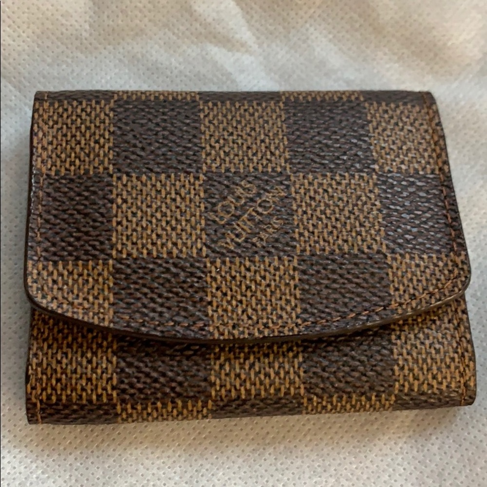 Louis Vuitton jewelry holder